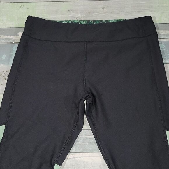 Under Armour Green Compression Capri Leggings sz X-Large - Picture 2 of 5